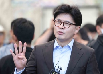 한동훈 "김문수·한덕수, 이재명 못 꺾어…개싸움할 사람 나뿐"