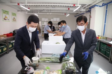 이강덕 시장, 임산부 친환경농산물 꾸러미 지원사업 현장 방문