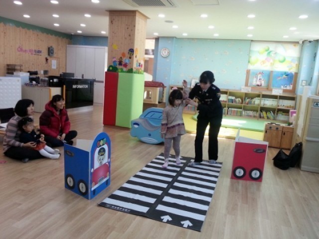 화성동부경찰서, 어린이들에게 교통사고 예방교육