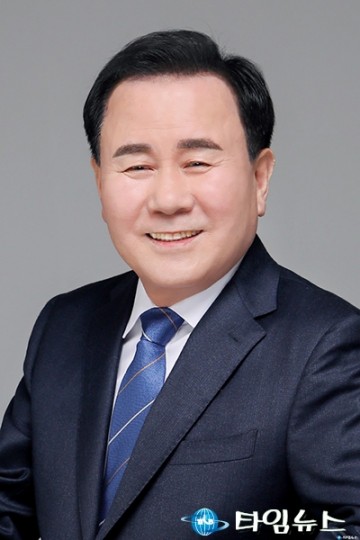 김지철 충남교육감, 공약이행 평가 3년 연속 최고등급(SA) 달성