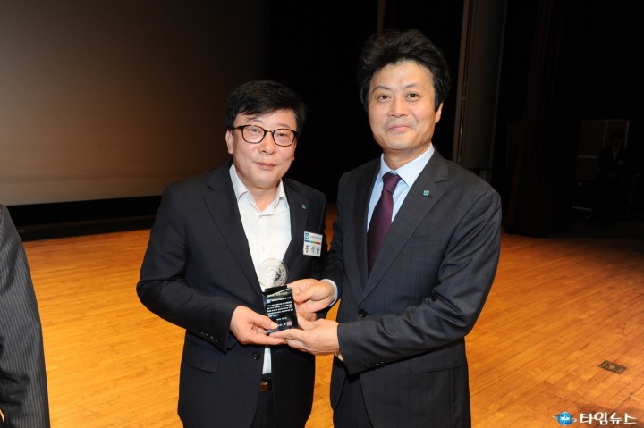 부천시, 동료들이 직접 뽑은‘2015년 청렴으뜸상’시상