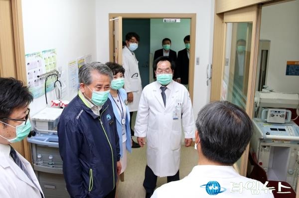 길병원 선별진료소 격려 방문 