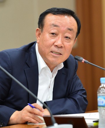 충남도의회 김동욱 의원, 국기게양일 지정·선양 조례 입법 예고