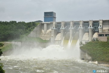  영주호 내 루미라이트 투입한 적 없어 한국수자원공사 의혹 보도에 법적 대응 고려