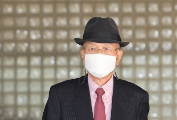 박근혜 정부 '블랙리스트' 파기환송심 김기춘 징역 2년으로 감형..