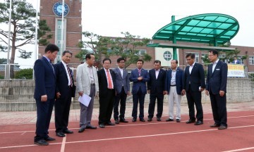 충남도의회 교육위, 학교 우레탄 트랙 점검 등 현장방문