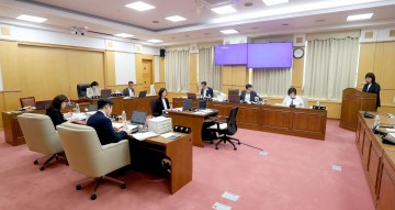 대전시의회 교육위, 교육비특별회계 결산 심사…예산 집행·보안·통학 등 현안 질타