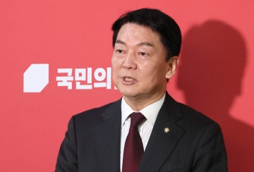 '재판 출석불가' 이재명 안철수 "의학적 근거 없으면 방탄용"
