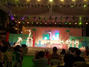 영천 아리랑태무시범단, 호찌민-경주세계문화엑스포 공연