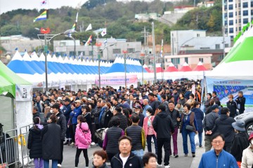 [포토] 죽변항수산물 축제 현장
