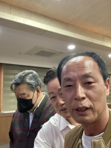  태안군내 '포퓰리즘을 즐기고' ‘화장품 병 속의 희망을 찾는’ 이들에게 전하는 苦言.