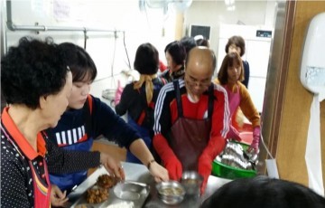 세종시교육청 봉사동아리, 사회복지공동모금회에 성금 기탁