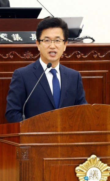 허태정 유성구청장, 자랑스러운 유성의 역사 7년의 기적!