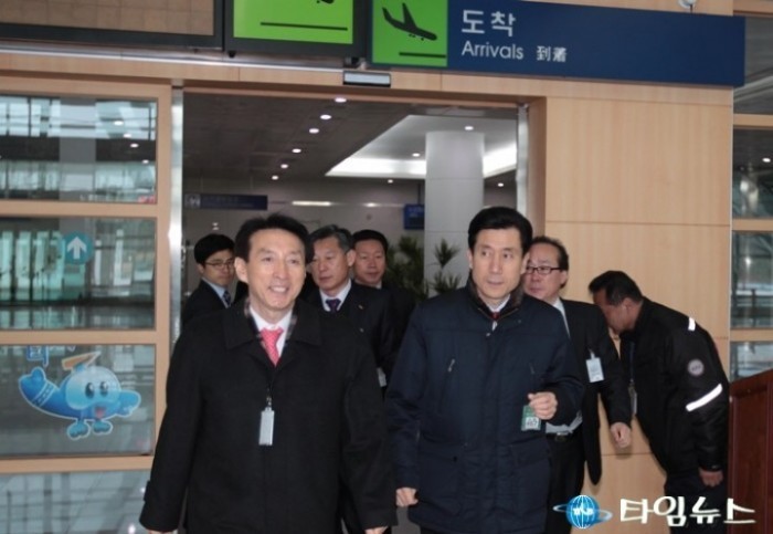 포항시 이강덕 시장-김석기 한국공항공사 사장, 포항공항 재개항 및 활성화 방안 논의