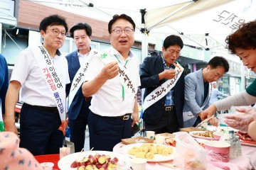 박형수 국회의원 , 손병복 울진군수 명절 대목 장보기 나서