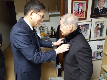 충북남부보훈지청, 나라사랑 앞섬이 사랑의 목도리 전달로 ‘따뜻한 보훈’ 실천