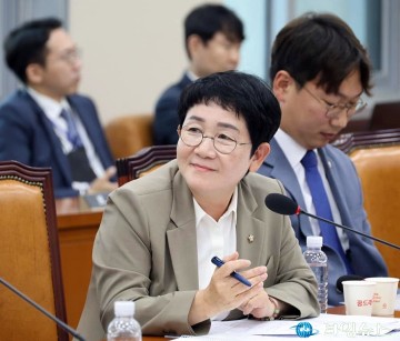 박정현 의원, ‘늘공 정책지원관 방지법’ 발의