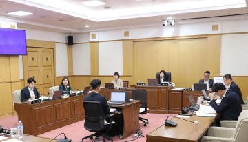 “점자교육 확대·돌봄교실 재배치 필요”…대전시의회 교육위, 조례안 9건 심의