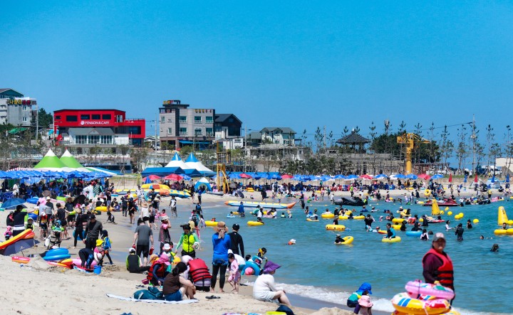 영덕군, 고래불 등 7개 해수욕장 12일 일제 개장