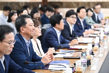 한동훈 대표와의 구미시 간담회로 지역 반도체 지원 방안 모색