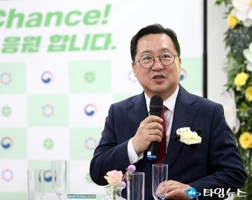 이장우 대전시장 “실패는 자산”…재도전캠퍼스 개소