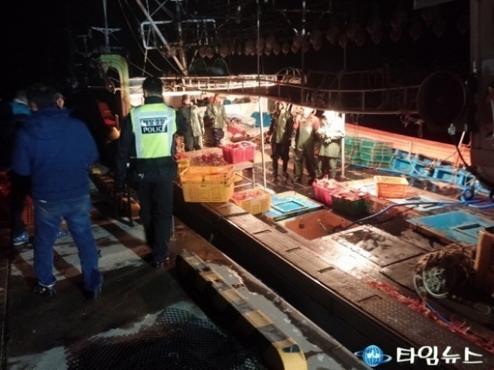 포항해경, 붉은대게 1800여마리 불법 포획 검거
