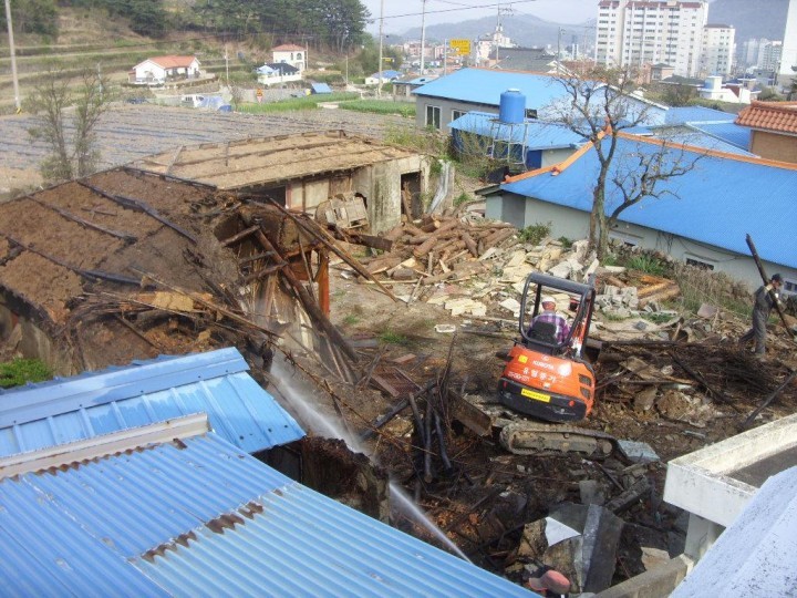 남해읍, 청소년 탈선․안전 위험 요소 제거, 방치된 빈집 철거완료