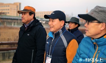 박용갑 중구청장, 시민과 산책을 즐기다!