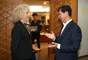 충남도, “탈석탄 에너지 전환, 그린피스와 손잡는다”