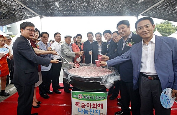  전주명품 복숭아 큰잔치 성료… 물량확보 및 프로그램 개발 필요  