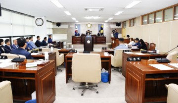 군위군의회 제241회 임시회 개회
