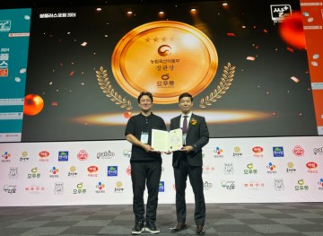 성주황금꿀참외떡’ 쌀 가공품 품평회에서 최고 쌀 가공품으로 선정