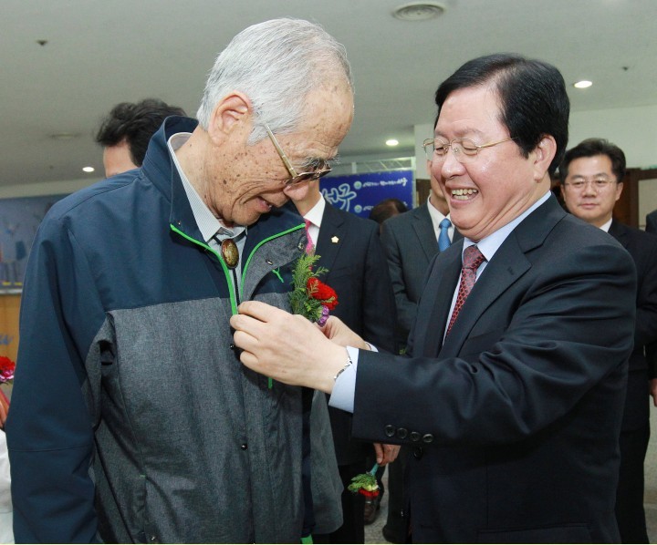 대전 서구, ‘제43회 어버이날 기념행사’ 개최!