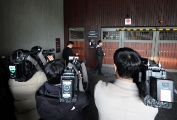 오세훈, 검찰에 휴대전화 제출·포렌식 협조…"신속수사 위해"