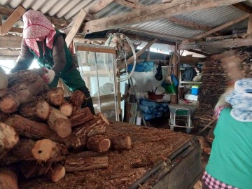함평군, 어려운 이웃에 ‘사랑의 땔감’ 전달