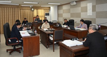 대전 중구의회 행정자치위원회, 회계과·세정과·세원관리과·토지정보과 행정사무감사 실시