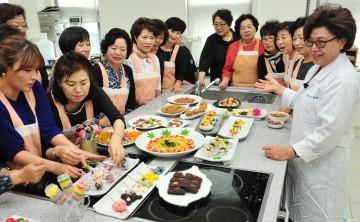 우리 쌀 맛있는 한그릇 책자 발간 전시