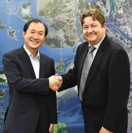 조명우 행정부시장, 닐 맥팔레인 UN ISDR 지역협력국장 면담