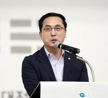 축사하는 박희조 동구청장