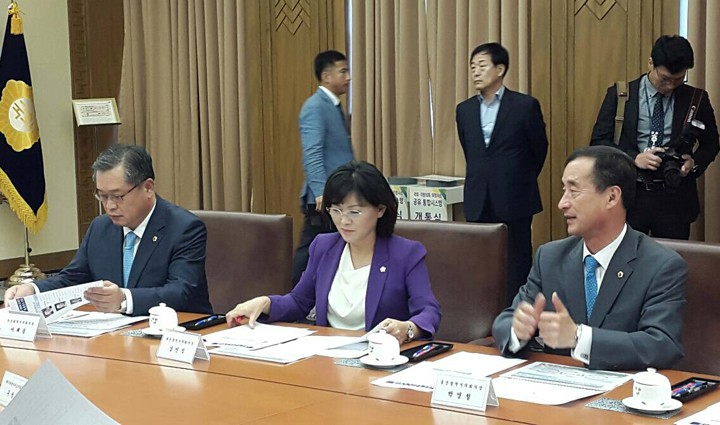 김인식 대전시의회 의장, 국회의장과의 간담회서 지역현안 건의