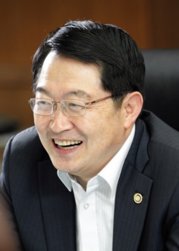 백승주 의원, ‘제조업 르네상스를 통한 일자리 창출에 사활 걸어야’