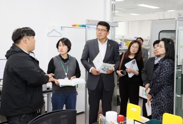 “어르신 밥상, 지역농산물로” 충남도의회 경로당 급식 개선 나선다