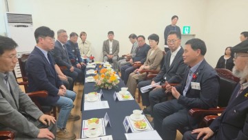 주종섭 전남도의원, 고용노동부장관에 여수산단 고용위기 해결 건의서 전달 