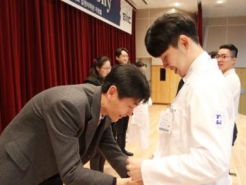 을지대학교 의과대학, 화이트코트 세리모니 개최
