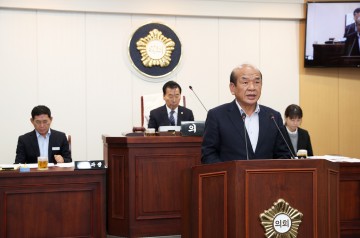태안군 의회 김진권, 지역구 국회의원 외면하고 협력하지 않는 군수 강력 질타