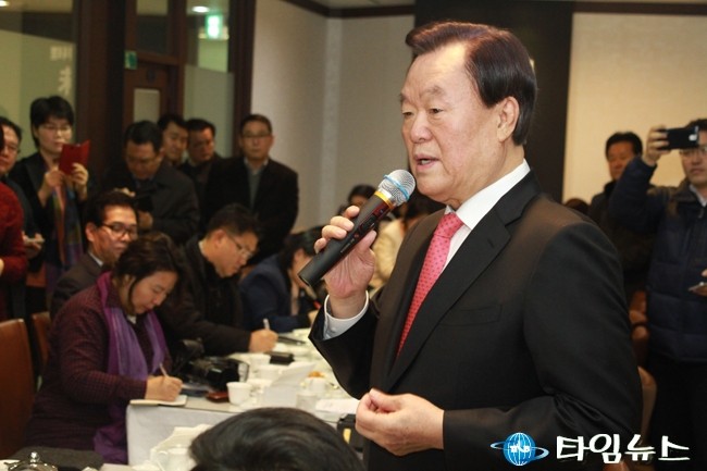 김경재, 한국인터넷신문방송기자협회 기자 간담회 개최