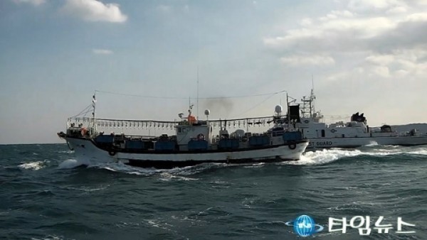 포항해경, 해상추격전 끝에 음주‘뺑소니’어선 검거