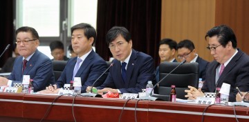 안희정 지사, “국방산단, 자주국방·지역성장 동력될 것”