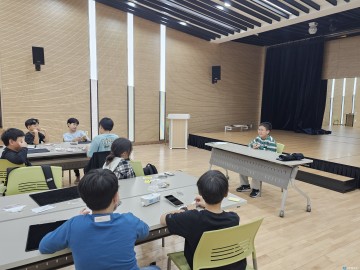 충주시 청소년들, 마술로 창의력 키웠다