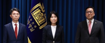 尹, 김홍일 사퇴 이틀만에 이진숙 지명…공영방송 이사교체 의지